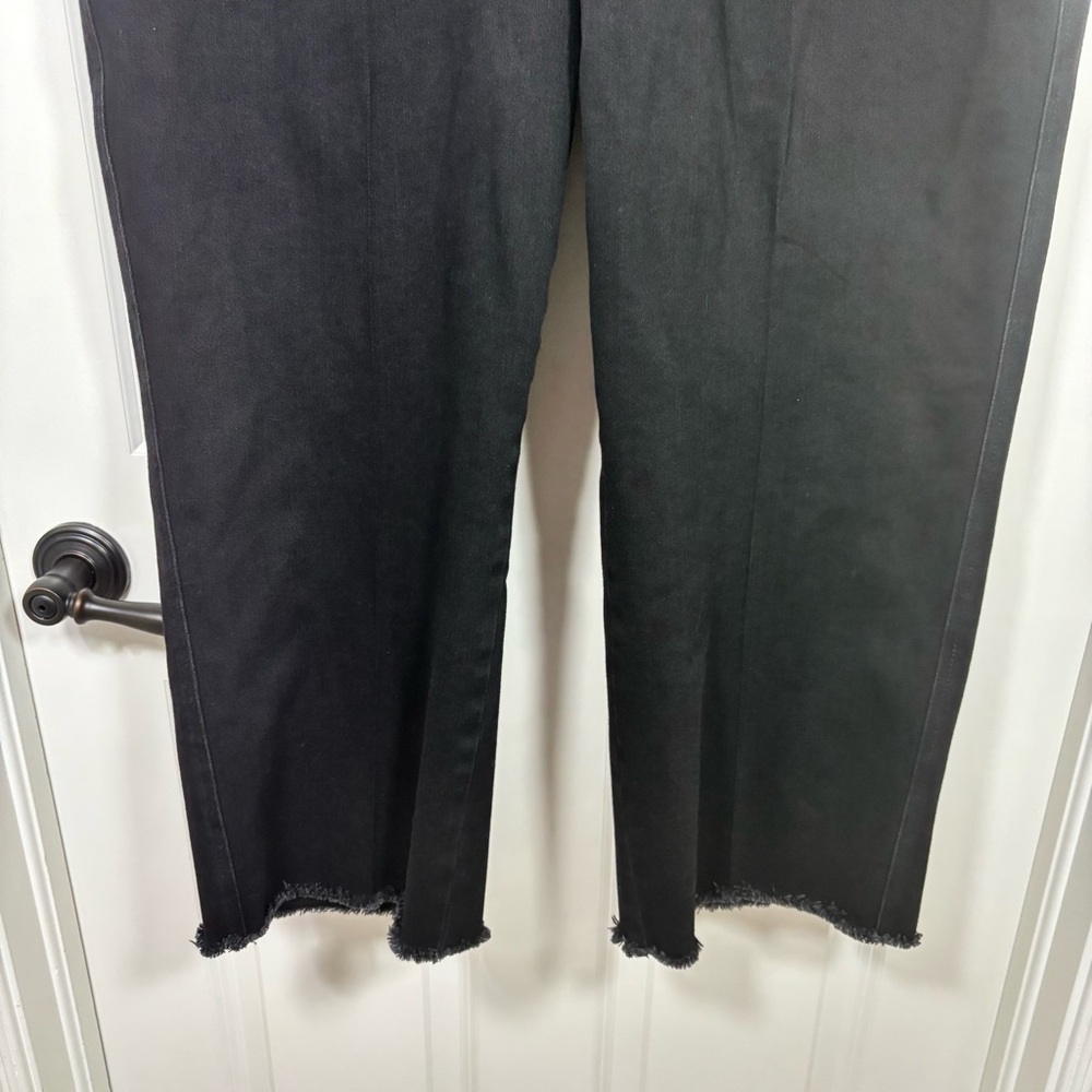 Judy Blue Wide Leg Cropped Raw Hem Jeans Women’s 20W Black Stretch - Picture 2 of 11